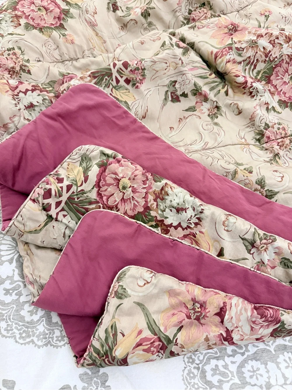 Ralph Lauren Guinevere Aragon Medieval Floral Sateen Full/Queen Comforter